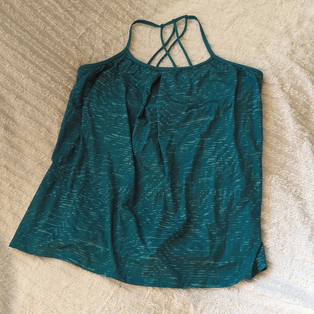 Tek Gear DryTek XL Tank Top with Built-in Bra